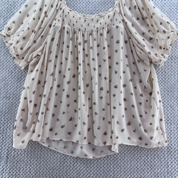 Torrid Top Womens 4 4X/26 Cream Floral Square Smocked Neck Milkmaid Peasant - Picture 8 of 12